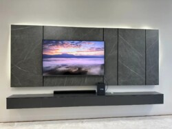 4-��������� �������� � 110 �² � 8/11 ����, ��������� 84/2 ���� 14