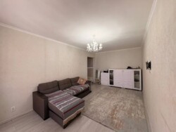 2-��������� �������� � 44 �² � 2/5 ����, ������������ 4 � ����� ���� ���� 6