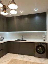 3-��������� �������� � 120 �² � 7/15 ����, ��������� ������ 50 � ����� ���� ���� 13