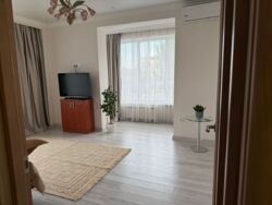 2-��������� �������� � 68 �² � 3/10 ����, ������� 218 ���� 4