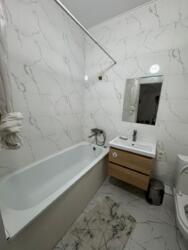 2-��������� �������� � 41 �² � 5/13 ����, ���������� 14/2 ���� 2