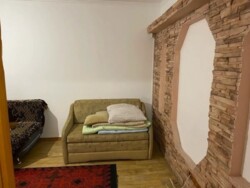 2-��������� �������� � 42 �² � 2/5 ����, ��� ������-3 12 ���� 2