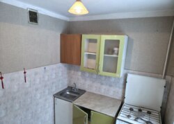 3-��������� �������� � 60 �² � 1/4 ����, ������ 118 � ������ �� ���� 8