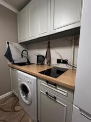 1-��������� �������� � 32 �² � 4/4 ����, �������� 184 � �������� - ����� ����� ���� 6