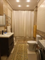 3-��������� �������� � 120 �² � 10/13 ����, ���-������ 101 ���� 8