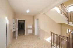 1-��������� �������� � 37.8 �² � 2/10 ����, ������������ 4 � ����������� �� ���������, �� ������������ ���� 8