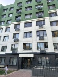 2-��������� �������� � 43,1 �² � 3/7 ����, �������� ������ 169 ���� 2