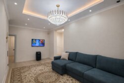 3-��������� �������� � 95 �² � 3/12 ����, ���������� 533 � ���������� 533 ���� 12