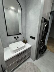 3-��������� �������� � 200 �² ���� 44