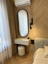 4-��������� �������� � 110 �² � 8/11 ����, ��������� 84/2 ���� 10