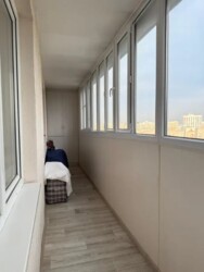 2-��������� �������� � 70 �² � 12/17 ����, ��� �������, ��������� 150 � � �������� ������� ���� 9