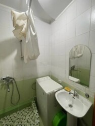 2-��������� �������� � 42 �² � 2/5 ����, ��� ������-3 12 ���� 8