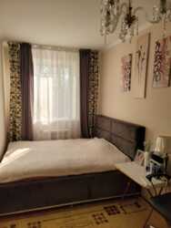 3-��������� �������� � 55 �² � 4/4 ����, ��� ������-1 ����� ����� � 50� ������� ���� 12