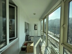 Продается квартира Алматы, Бостандыкский р-н, Жарокова, 230 фото 9 Продается квартира Алматы, Бостандыкский р-н, Жарокова, 230 фото 9