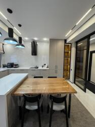 3-��������� �������� � 200 �² ���� 7