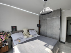 2-��������� �������� � 44 �² � 9/10 ����, ��������� 174 ���� 7