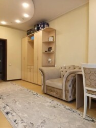 3-��������� �������� � 120 �² � 10/13 ����, ���-������ 101 ���� 6