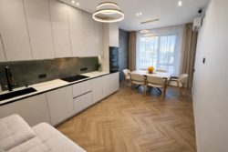 4-��������� �������� � 110 �² � 8/11 ����, ��������� 84/2 ���� 4