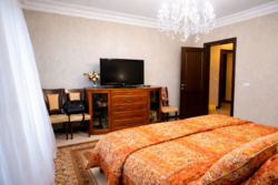 2-��������� �������� � 96 �² � 9/16 ����, ���� 150 � ������ ����� ���� 4