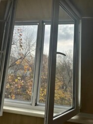 2-��������� �������� � 41.7 �² � 4/5 ����, ��� �������� 276/1 � ��. �������� ���� 4