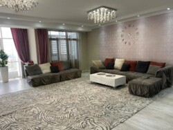 4-комнатная квартира · 180 м² · 10/12 этаж, Гоголя 20 — Абдуллиных фото 3 4-комнатная квартира · 180 м² · 10/12 этаж, Гоголя 20 — Абдуллиных фото 3