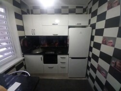 2-��������� �������� � 45 �² � 2/5 ����, �������� 47 � ��������-�������� ���� 5