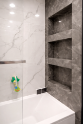 3-��������� �������� � 130 �² � 8/10 ����, ��������� 50 � ������ �� ��������� ������ ���� 15