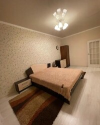 2-��������� �������� � 55 �² � 8/12 ����, ���������� 157 � ��������� ���� 9