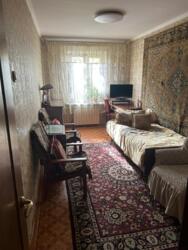 3-��������� �������� � 60 �² � 4/4 ����, ������ ���� 28 � ��������� ���� 4