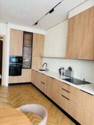 Продается квартира Алматы, Бостандыкский р-н, Наурызбай батыра, 119 фото 1 Продается квартира Алматы, Бостандыкский р-н, Наурызбай батыра, 119 фото 1