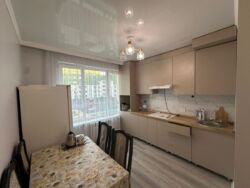 2-��������� �������� � 43,1 �² � 3/7 ����, �������� ������ 169 ���� 8