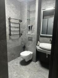 2-��������� �������� � 56.5 �² � 1/13 ����, ���� �� 189/3 � �������� ���� 2