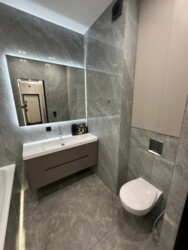 4-��������� �������� � 110 �² � 8/11 ����, ��������� 84/2 ���� 20