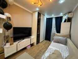 Продается квартира Алматы, Ауэзовский р-н, Микрорайон - 10, мкр №10, 7 фото 1 Продается квартира Алматы, Ауэзовский р-н, Микрорайон - 10, мкр №10, 7 фото 1