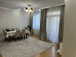 3-��������� �������� � 120 �² � 10/13 ����, ���-������ 101 ���� 27