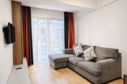 2-��������� �������� � 52 �² � 3/4 ����, ��� �����, ������� 24/1-24/10 � �������� ���� 6