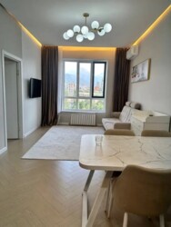 2-��������� �������� � 45.6 �² � 8/13 ����, �� ������ 17 � ����� �Mega Alma-Ata� � ���������� 'Atakent mall' ���� 1