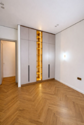 3-��������� �������� � 85 �² � 13/16 ����, ����������� 217 ���� 8