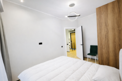 2-��������� �������� � 52 �² � 3/4 ����, ��� �����, ������� 24/1-24/10 � �������� ���� 9