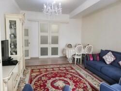4-комнатная квартира · 105 м² · 4/10 этаж, Досмухамедова 101 — Шевченко фото 1 4-комнатная квартира · 105 м² · 4/10 этаж, Досмухамедова 101 — Шевченко фото 1