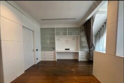 7-��������� �������� � 405 �² � 4/5 ����, ��� ��������� �����, �������� 69� ���� 52