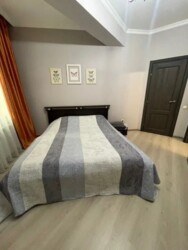 Продается квартира Алматы, Бостандыкский р-н, Жарокова, 137 фото 4 Продается квартира Алматы, Бостандыкский р-н, Жарокова, 137 фото 4