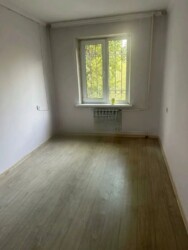 Продается квартира Алматы, Ауэзовский р-н, АКСАЙ 2, 46 фото 1 Продается квартира Алматы, Ауэзовский р-н, АКСАЙ 2, 46 фото 1