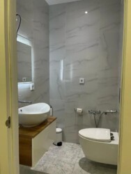 3-��������� �������� � 120 �² � 7/15 ����, ��������� ������ 50 � ����� ���� ���� 29