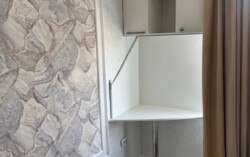 1 �� Shahar �������� � 30.5 �² � 3/9 ����, ��������� 522/1 � �������� �������� ���� 4