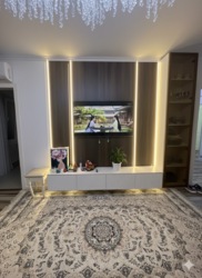 3-��������� �������� � 61 �² � 4/4 ����, ��� ������-2������-2 ���� 3