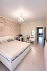 4-��������� �������� � 124 �² � 11 ����, ��������� 133 � �������� ���� 15