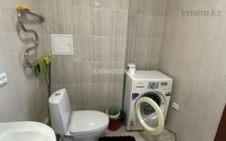 2-��������� �������� � 76.7 �² � 2/13 ����, ��������� 131 � ���������� ���� 10