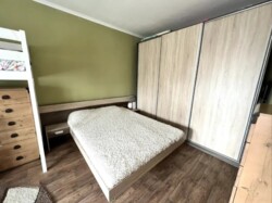 1-��������� �������� � 40 �² � 6/6 ����, ��� �����-4 16� � ����� - �������� ���� 9