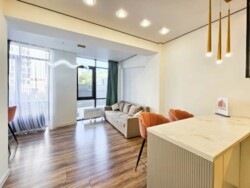 Продается квартира Алматы, Алмалинский р-н, Толе би, 189/3 фото 3 Продается квартира Алматы, Алмалинский р-н, Толе би, 189/3 фото 3